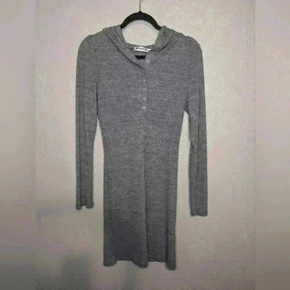 DOUBLJU size medium mini sweater style dress form fitting with snaps and a hood - Picture 1 of 6